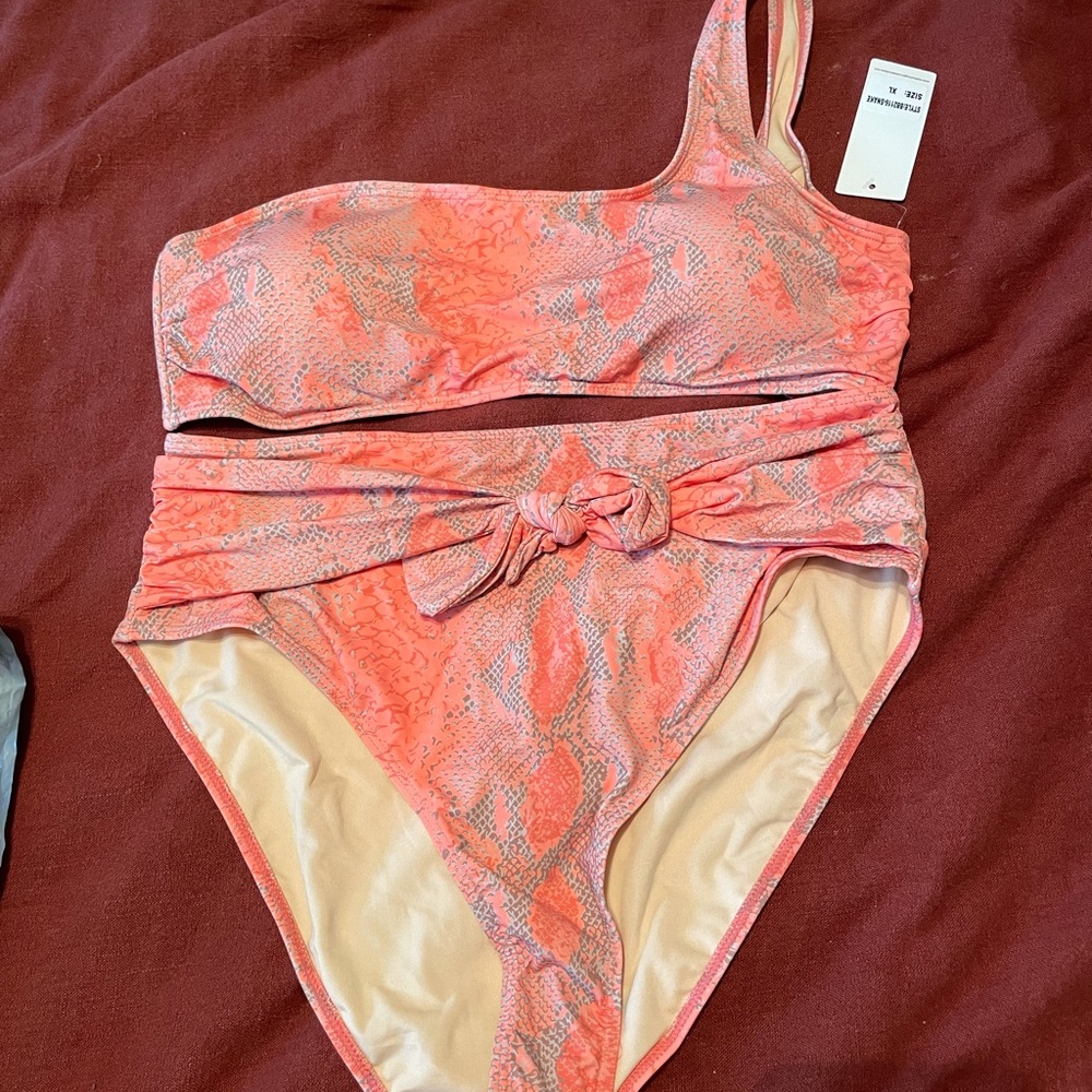 High waisted bathing suit